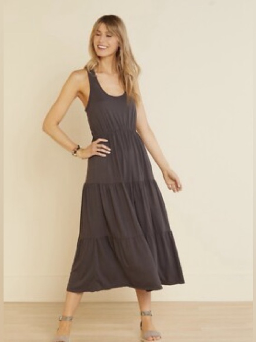 SUNDRY Tiered‎ Maxi Dress